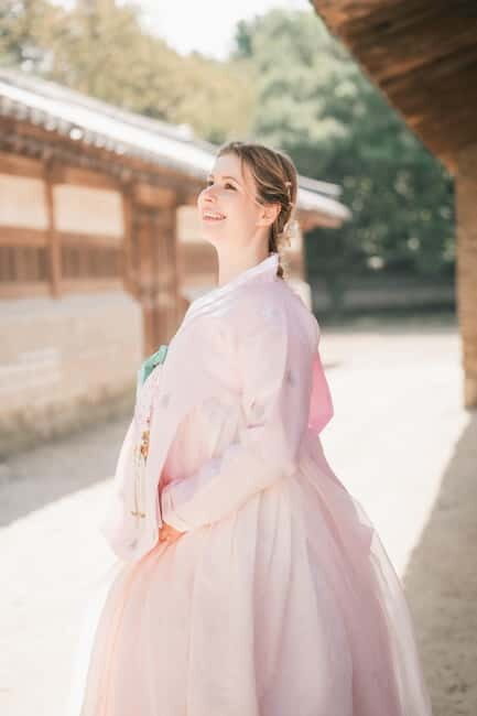 S.Korea GyeongbokgungPalace: Professional Hanbok Photography - Price and what you really get for $109
