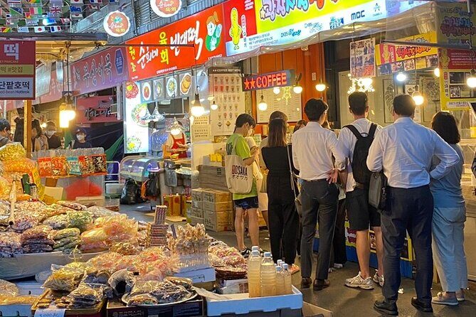 Seoul City Full Day Tour - Changdeok Palace (wearing Hanbok) - Insadong Arts and Crafts Market: Souvenirs With a Korean Hand Made Feel