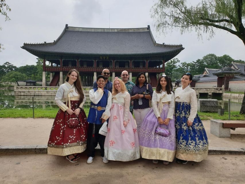 Seoul: City Hightlights, Palace Tour, and Optional Hanbok - Practical tips that improve your day