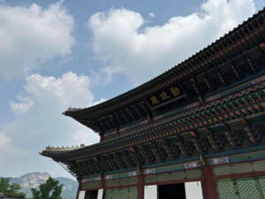 Seoul City Tour: Gyeongbok Palace, N Tower & Local Market - Jogyesa Temple: downtown Seoul with a calm, historic mood