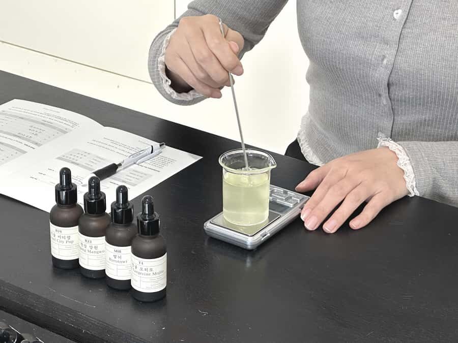 Seoul: Create Your Own Natural Perfume with a Perfumer - Price and value: is $55 a fair deal?