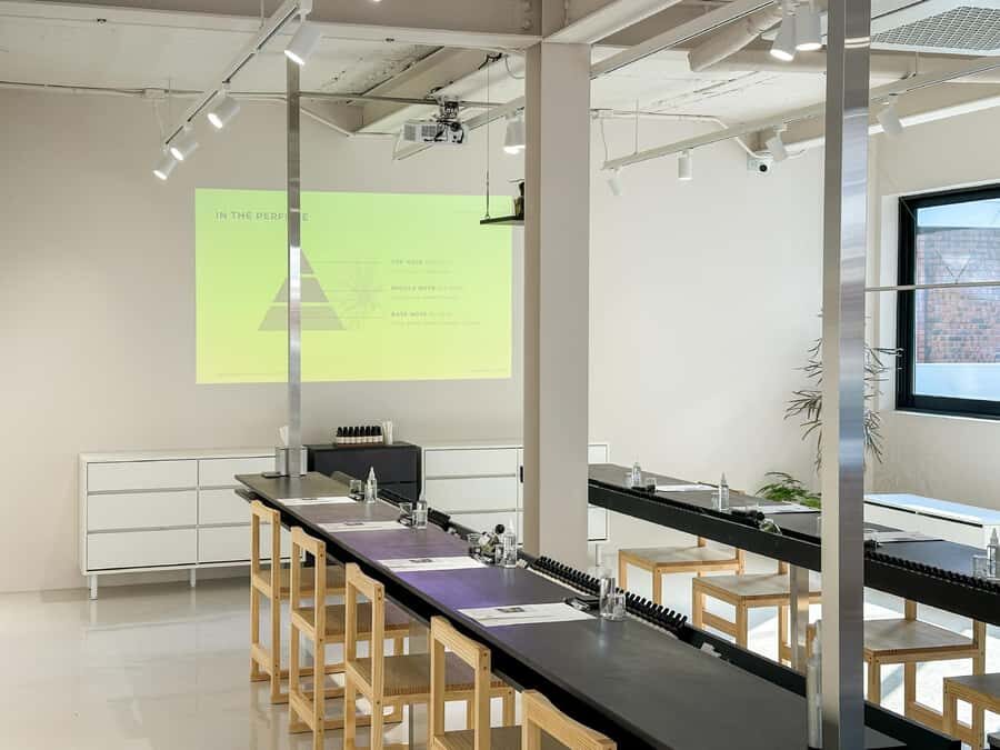 Seoul: Create Your Own Natural Perfume with a Perfumer - Scent stories of Korea: memories, emotions, and the way you choose notes
