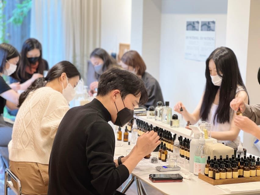 Seoul: Create Your Own Natural Perfume with a Perfumer - Practical tips so your results smell better