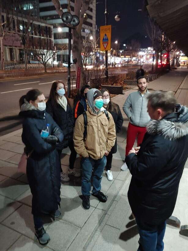 Seoul: Dark Side of the City and Ghost Stories Walking Tour - How the guide shapes the experience (and why reviews are so consistent)