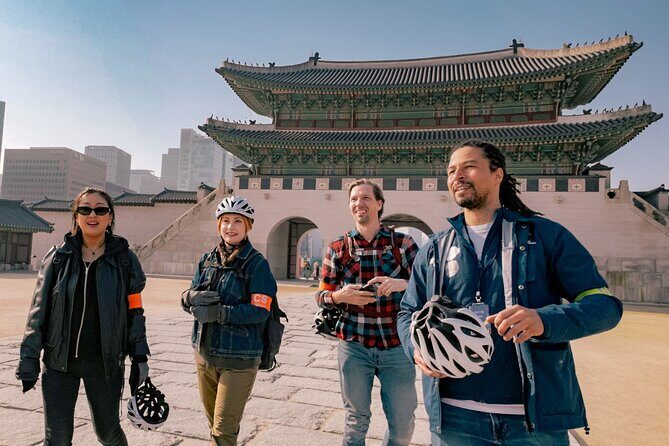 Seoul E-bike Tour - Guides and group feel: why the experience doesn’t feel rushed