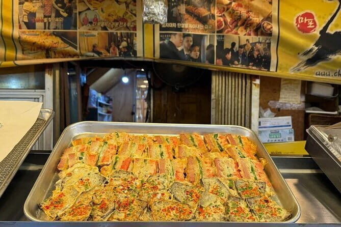 Seoul Food: Banchan, Bibimbap, and Beyond - Dongdaemun-to-Jongno walking route that makes food feel local