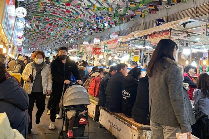 Seoul Fun Food Tour: 12 different food tastings - Ikseon-dong hanok lanes: tea or coffee in cafe country