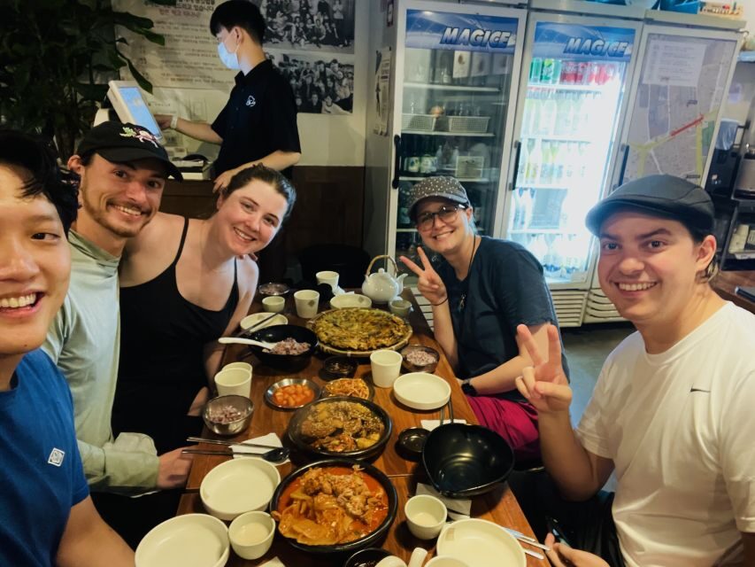 Seoul: Guided City Wall Sunset Hike with Korean Dinner - The Route on the Fortress Wall: Leisure Pace, Steep Moments