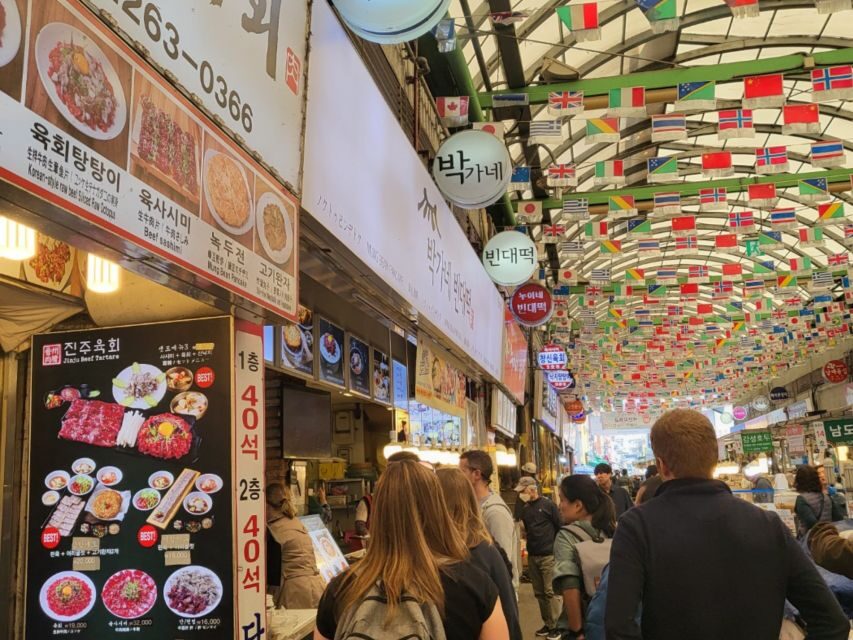 Seoul: Gwangjang Market Netflix Food Tour - Ikseon-dong hanok lanes: old Seoul ambiance with modern comforts