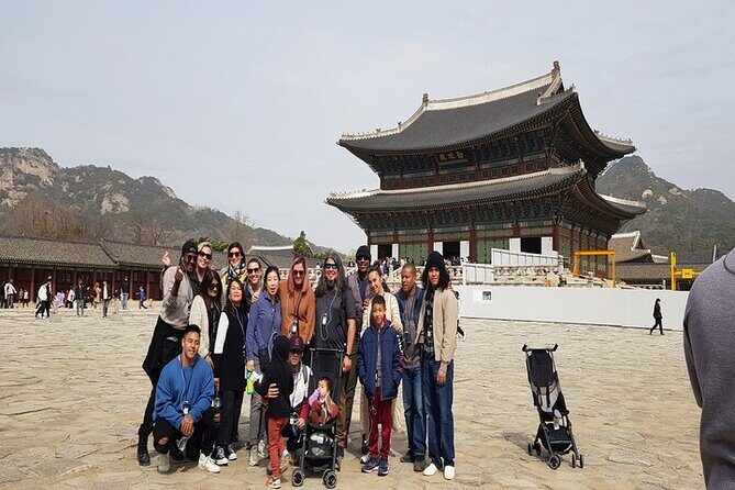 Seoul: Gyeongbokgung Palace Half Day Tour - Meeting at Gyeongbokgung Station Exit 5: where the tour starts