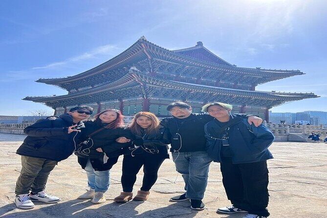 Seoul: Gyeongbokgung Palace Half Day Tour - From the main gate onward: how the palace walk is paced