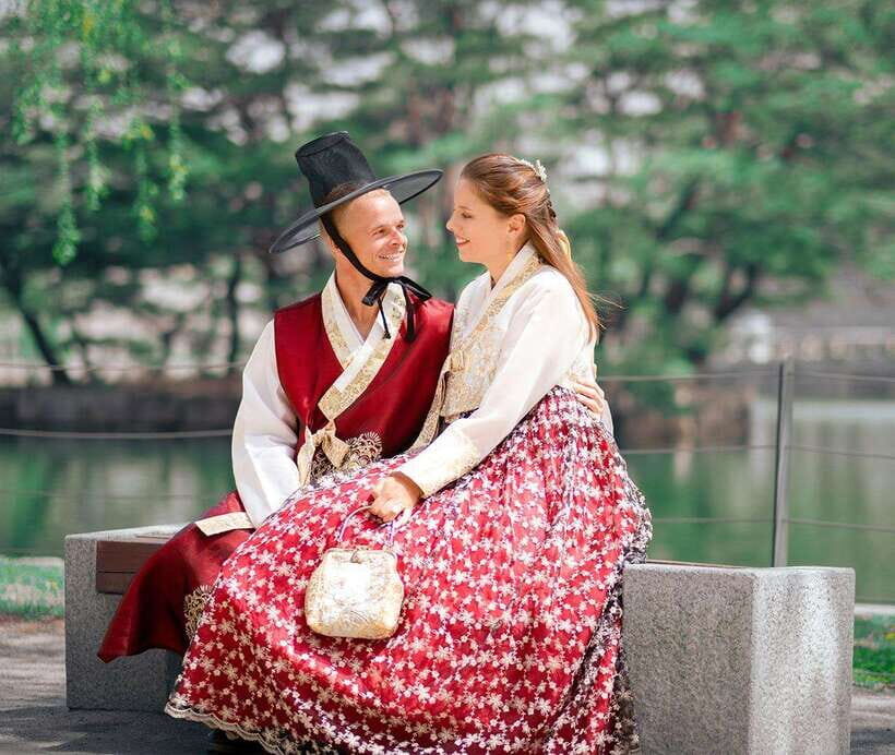 Seoul: Hanbok Rental with Gyeongbokgung Palace Entry - Daehan Hanbok in 60 Minutes: What Makes This So Worth Doing