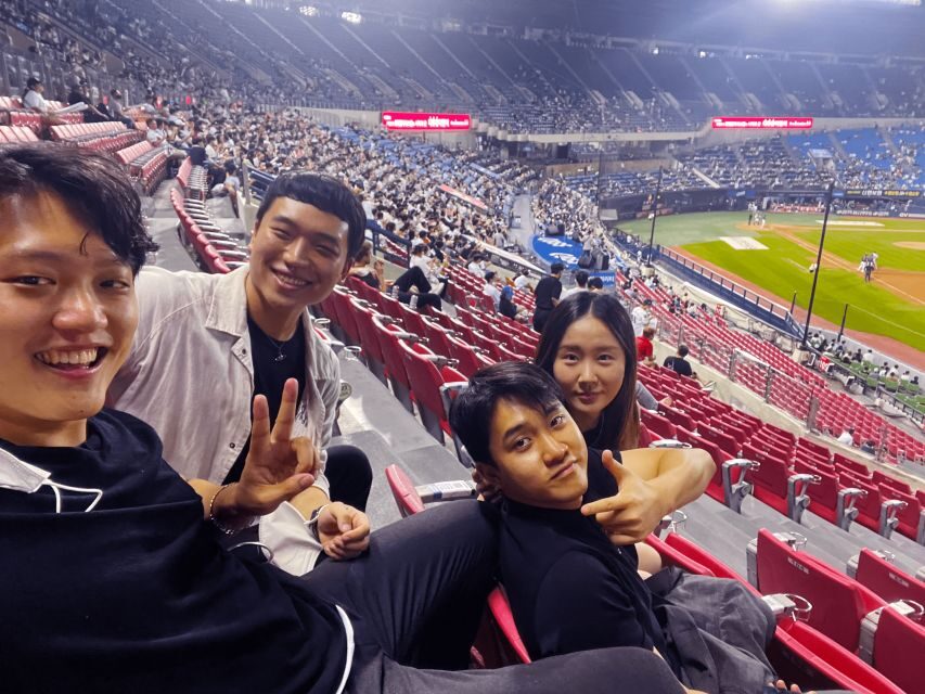 Seoul: Jasmil Baseball Stadium Game Ticket with Dinner/Beer - Pre-game dinner: Korean BBQ or fried chicken before the chants