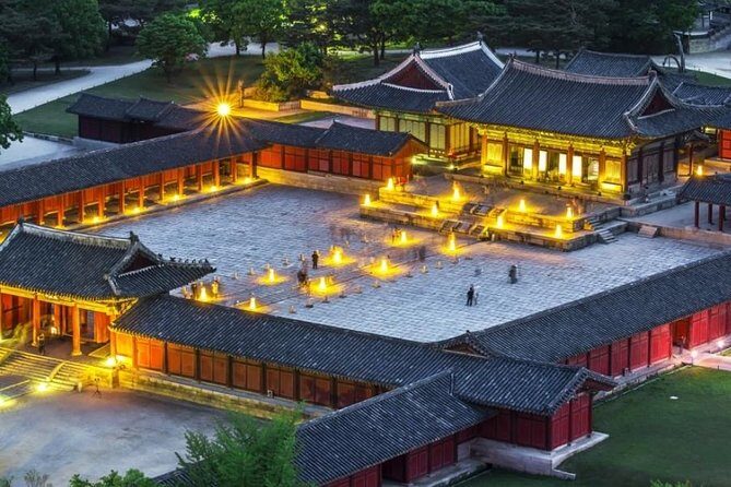 Seoul Night Tour (Gwangjang Market, Royal Palace and Naksan Park) - Naksan Park and the Seoul City Wall: Skyline Views and K-Pop Fiction
