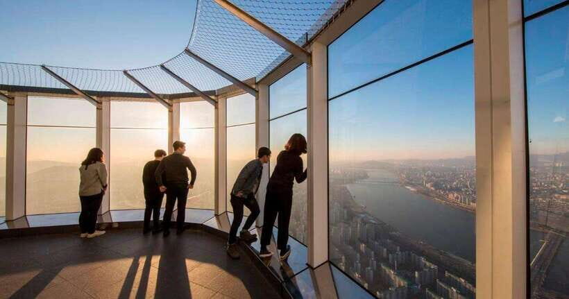 Seoul: Sky Lotte World Tower Ticket - The ride up: world’s fastest elevator, real momentum