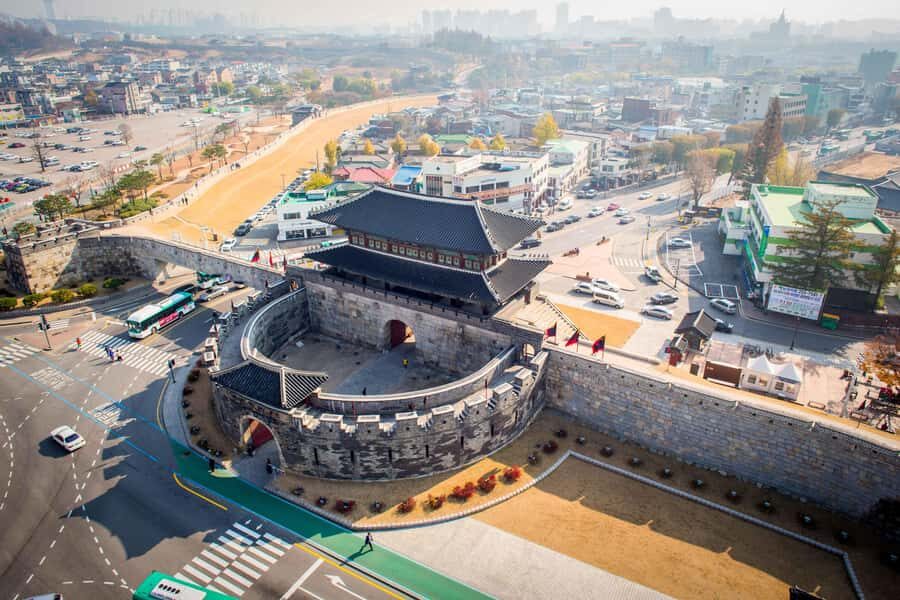 Seoul : Suwon Hwaseong Fortress+Starfield Library+Waujeongsa - Who This Tour Suits Best (and Who Should Skip It)