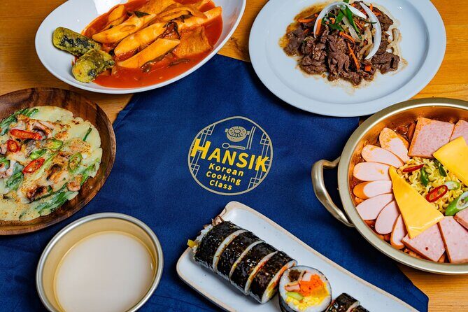 Seoul: Taste of Korea, Authentic home style Cooking class - The class flow: prep, cook, eat (and you really do eat)