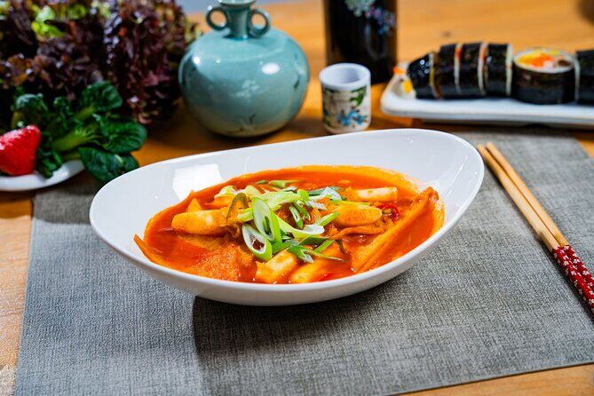 Seoul: Taste of Korea, Authentic home style Cooking class - Meeting at Gyeongbokgung: easy to find, quick to start