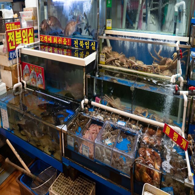 Seoul: The Biggest Sea-food Noryangjin Market Food Tour - Fresh seafood tastings: what you’ll sample on the stalls