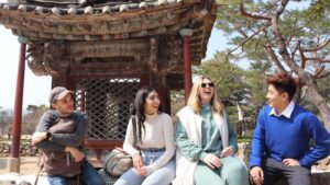 Seoul Your Way: Private Custom Experience with a Local Guide - Main sights plus the places most people skip