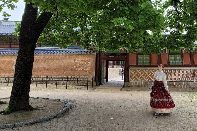 (Small Group) Palace & Seoul Old Town Highlights - Gwanghwamun Square: The Center of King Sejong and Yi Sun-sin