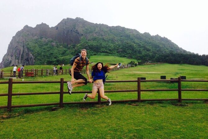 Small group Private Taxi Tour DAY experience in Jeju island - The UNESCO and the Haenyeo: Why These Two Stops Anchor the Day