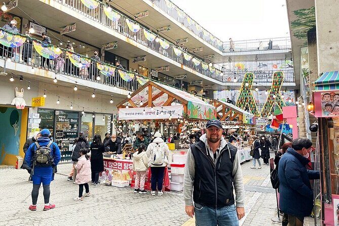 Small-Group Royal Palace and Seoul City Tour (hotel pick-up) - Gyeongbokgung Palace and the National Folk Museum: Power Meets Daily Life