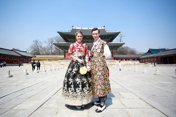Small Group Seoul Highlight Tour opt. Hanbok & Tea Ceremony - Namsan Cable Car to N Seoul Tower: easy skyline payoff in one loop