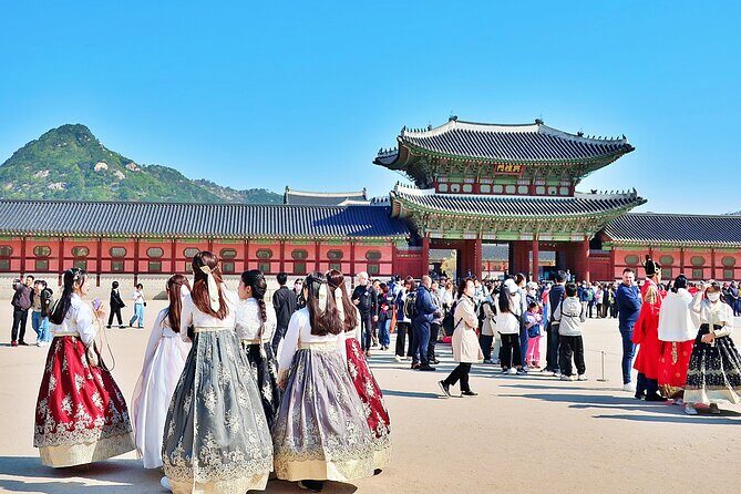 Small-Group Seoul Tour with Gyeongbokgung Palace (hotel pick-up) - Ginseng Museum Stop: Cultural Taste, Real-World Sales Pressure