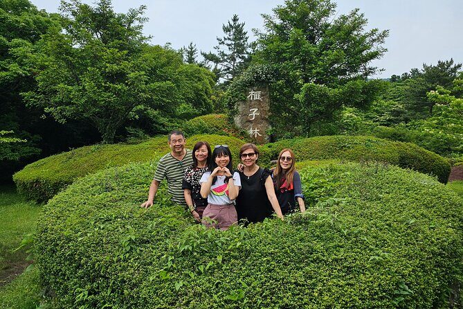 Small group tour FULL - PACKAGE Tour to All Areas in Jeju Island - Haenyeo Museum and Seongeup Folk Village: culture stops that feel hands-on