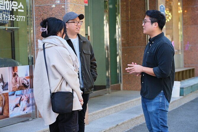Soju Tasting at Distillery - story of 3 pigs - Meeting point: where to start in Mapo-gu