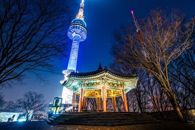 Special City Night Tour - Deoksu Palace by Night (or Bukchon Hanok Village on Mondays)