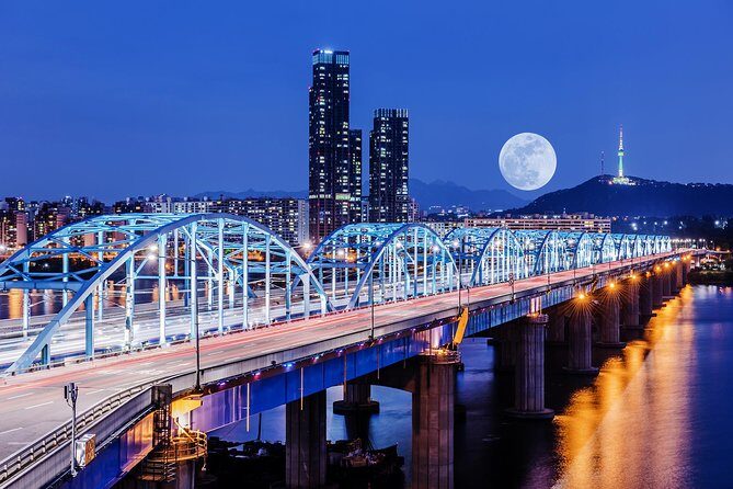 Special City Night Tour - Cheonggyecheon Stream: The Easiest Walk You’ll Take Tonight