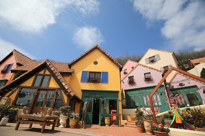 Special Private Tour Nami Island, Rail Bike, Petite France - Who should book this private day trip?