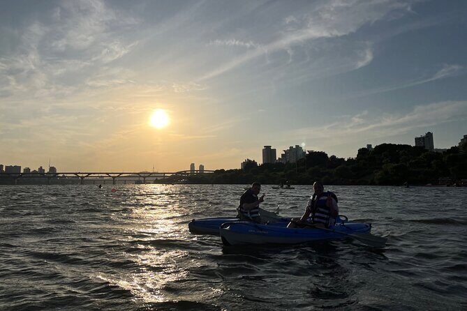 Stand Up Paddle Board (SUP) and Kayak Activities in Han River - Koa’s Role: English-first coaching and photo help that actually matters
