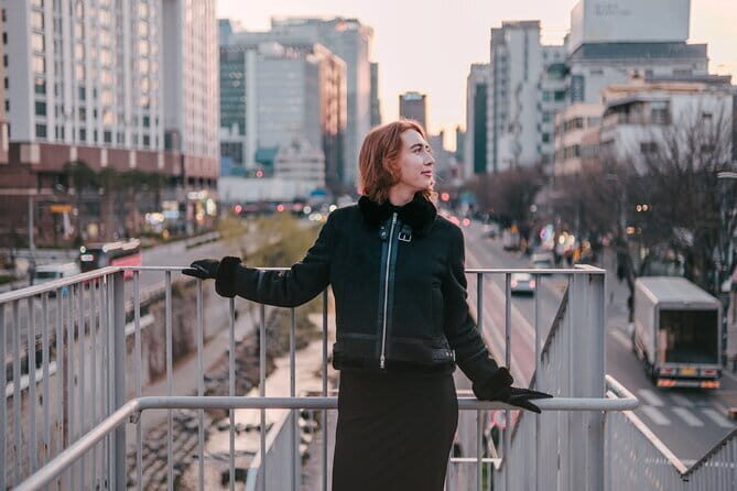 Street photoshoot and Seoul Hidden gem History Walking Tour - Why a historian-photographer team works so well in Seoul