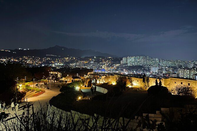 Sunset Walking Tour in Naksan Park with Dinner - Dinner in Hyehwa: choose-your-meal comfort food