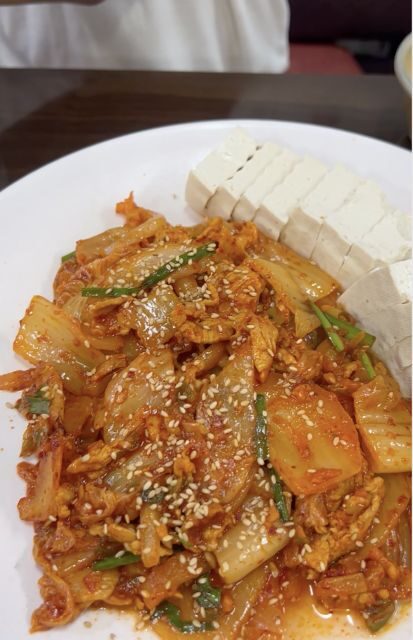Taste hidden street food in Seoul with a 2.5h food tour - How this Seoul food tour fits together (market to meal)