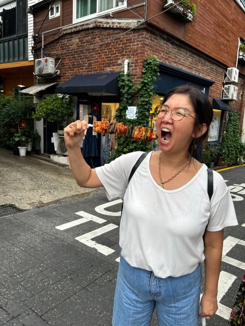 Taste hidden street food in Seoul with a 2.5h food tour - Walk time vs bus time: why your T-money card matters