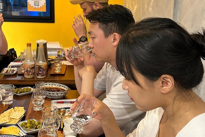Traditional Soju Class and Makgeolli Tasting in Seoul - Makgeolli First: Why This Start Makes Soju Make Sense