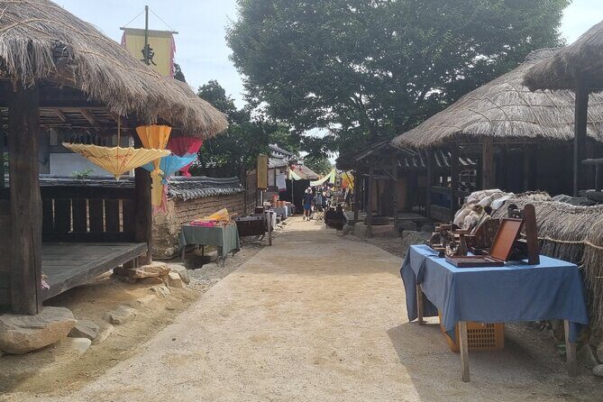 Yongin Dae Jang Geum Park Tour from Seoul - Key things you’ll notice right away