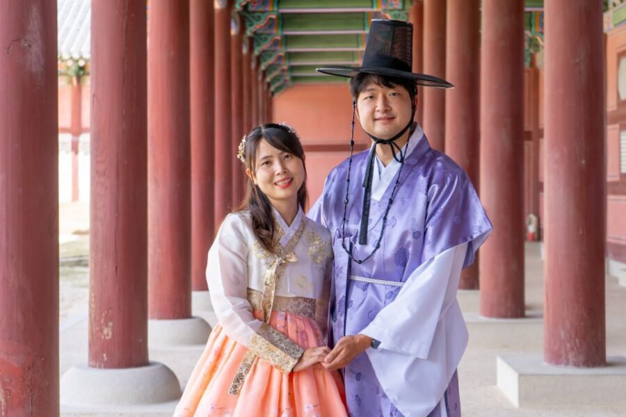 Your Personal Seoul Photographer! - What you get after the shoot: 30–40 edited photos by email